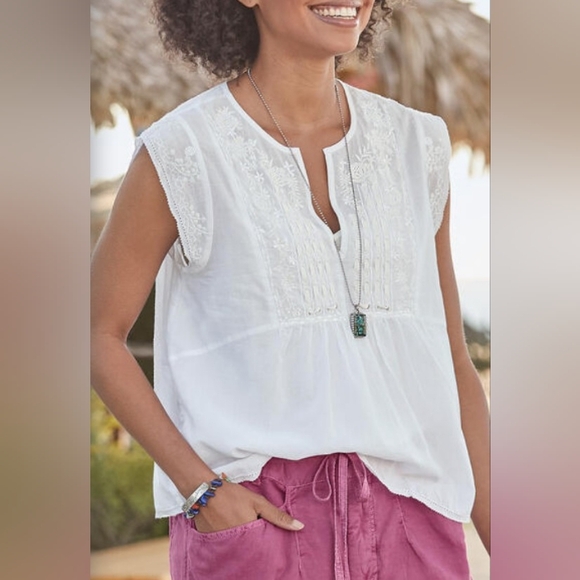 Sundance Tops - Katana Vintage Top. New from Sundance. Small lace embroidery floral white